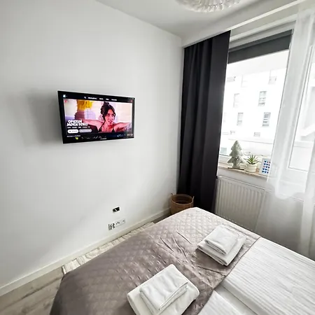 Inpoint One Bedroom With Balcony Self Check-in Near Vistula River&tauron Arena Апартаменты Краков