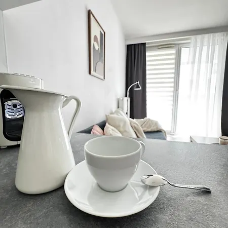 Inpoint One Bedroom With Balcony Self Check-in Near Vistula River&tauron Arena Апартаменты