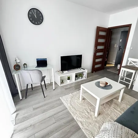 Inpoint One Bedroom With Balcony Self Check-in Near Vistula River&tauron Arena Daire Krakow