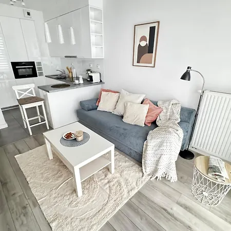 Inpoint One Bedroom With Balcony Self Check-in Near Vistula River&tauron Arena Krakow