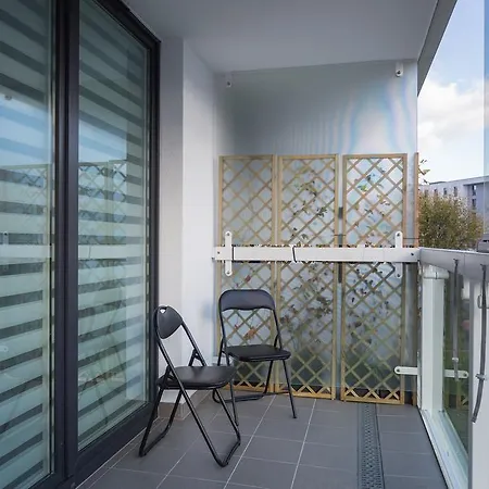 Inpoint One Bedroom With Balcony Self Check-in Near Vistula River&tauron Arena * Cracóvia