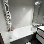 Inpoint One Bedroom With Balcony Self Check-in Near Vistula River&tauron Arena * 크라쿠프